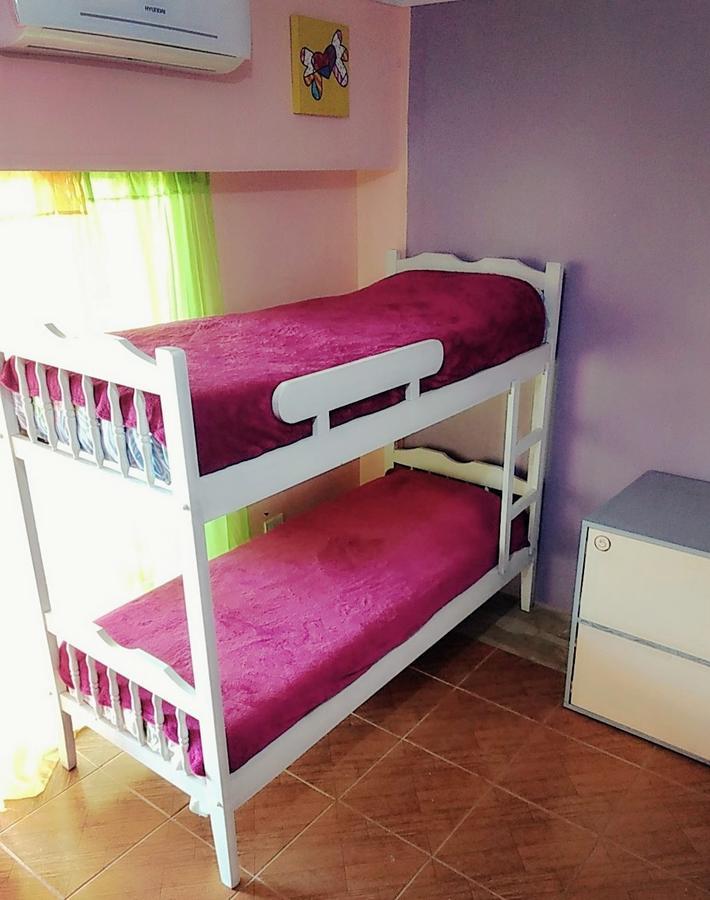 بويرتو إجوازو Butterfly Hostel المظهر الخارجي الصورة