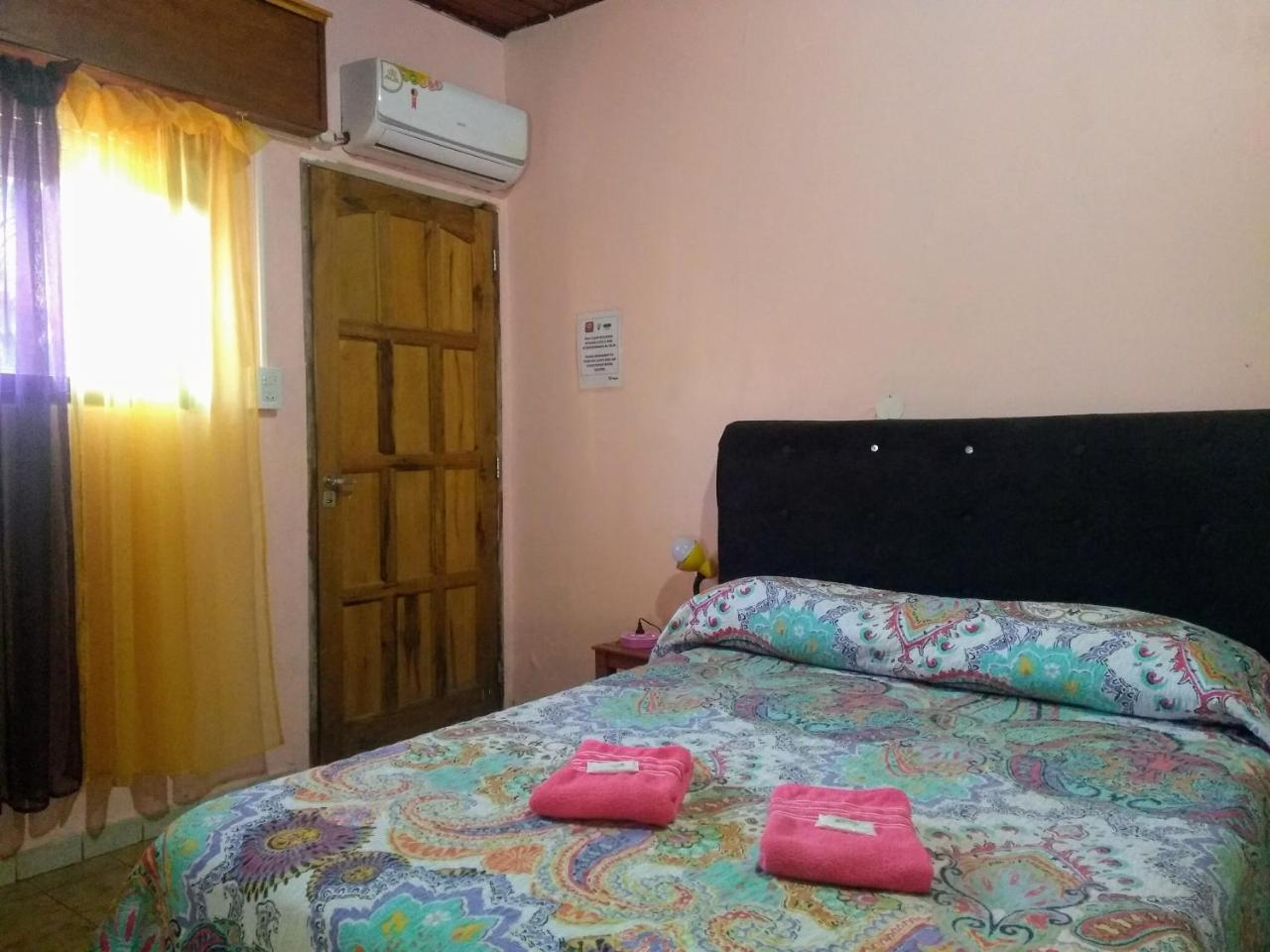 بويرتو إجوازو Butterfly Hostel المظهر الخارجي الصورة