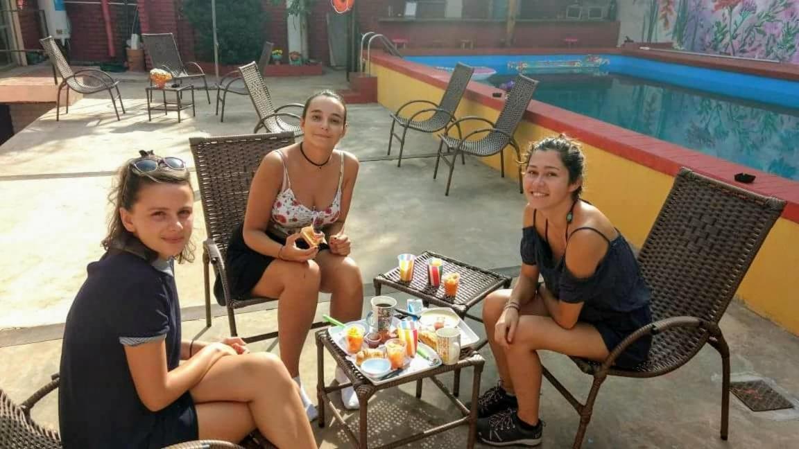 بويرتو إجوازو Butterfly Hostel المظهر الخارجي الصورة
